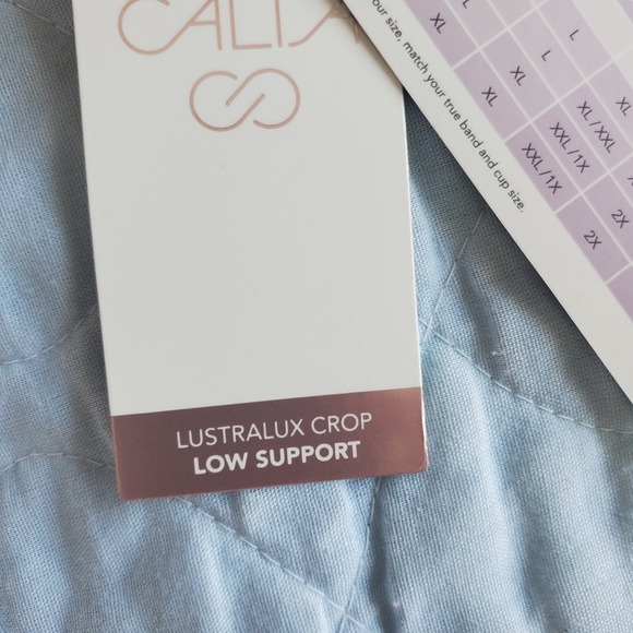 CALIA lustralux crop low suppot. Size medium with removable cups. New with tags. - Picture 6 of 6